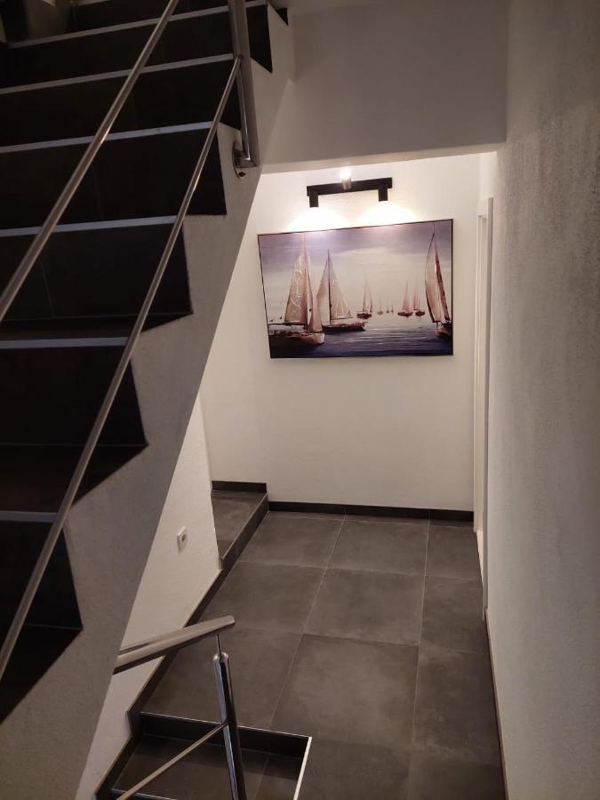 Barba Ante Hotel Vis Exterior photo